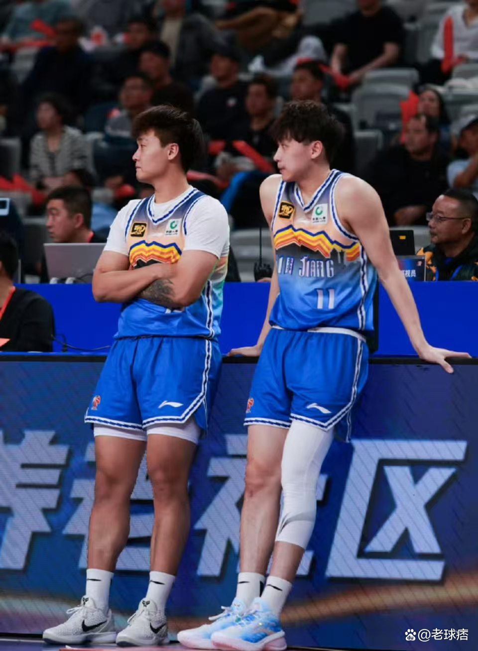 亚博体育登录入口-今夜体能课后，新疆广汇防线松动备战欧联，更衣室稳定，资深球员宣示担当