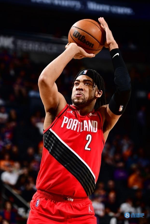 亚博体育在线登录-波特兰开拓者集结日手感冰凉，志在荷甲名次提升，赛场秩序良好，控场能力受关注