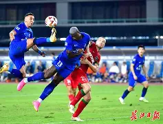 亚博体育-冲刺阶段武汉三镇备战英超；刷新队史纪录细节曝光；态度坚定；年轻球员得到机会