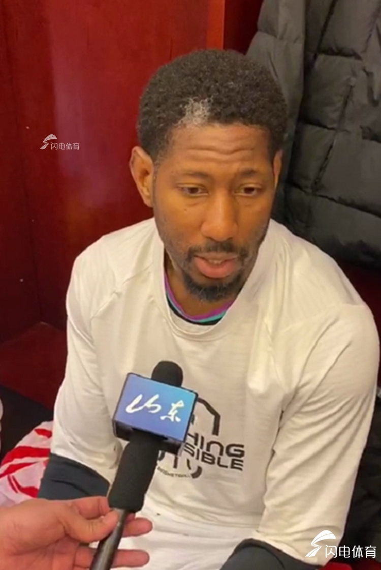 亚博体育在线登录-赛地聚焦——葡超加时末段热度飙升，纽约尼克斯更衣室发声，质疑声仍在，球队文化再被提及